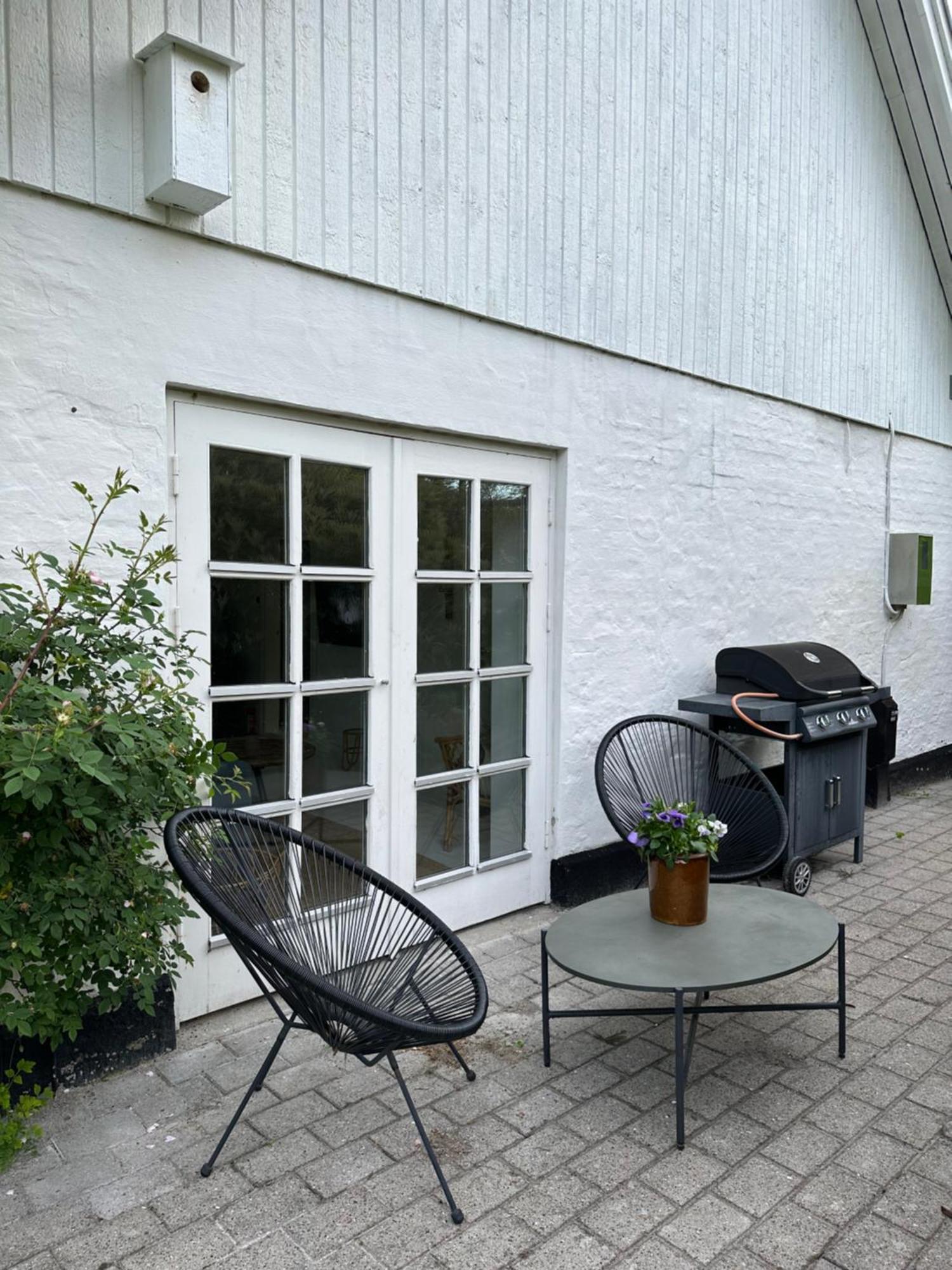 Charmerende Lejlighed Pa Landet Med Privat Skov Bjergby Luaran gambar